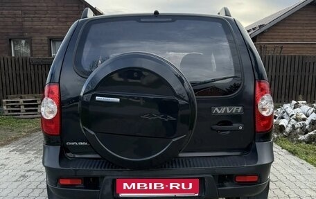 Chevrolet Niva I рестайлинг, 2010 год, 495 000 рублей, 4 фотография