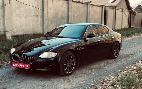 Maserati Quattroporte VI, 2010 год, 1 800 000 рублей, 2 фотография