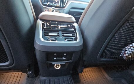 Volvo XC60 II, 2019 год, 4 100 000 рублей, 32 фотография