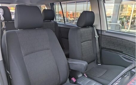 Toyota ISis I, 2017 год, 1 520 000 рублей, 16 фотография