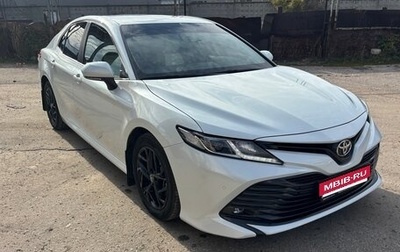 Toyota Camry, 2018 год, 2 650 000 рублей, 1 фотография