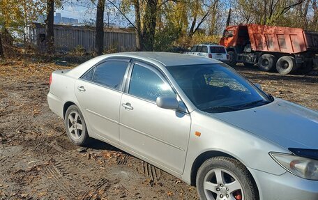 Toyota Camry V40, 2004 год, 800 000 рублей, 2 фотография