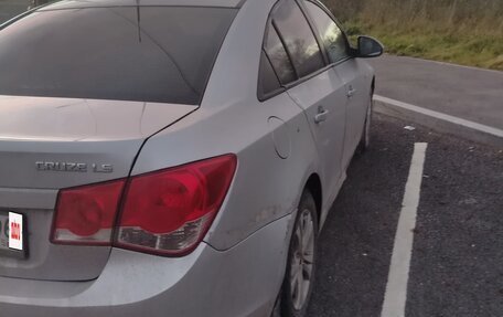 Chevrolet Cruze II, 2009 год, 560 000 рублей, 8 фотография
