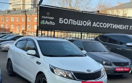 KIA Rio III рестайлинг, 2014 год, 899 000 рублей, 2 фотография