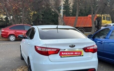KIA Rio III рестайлинг, 2014 год, 899 000 рублей, 4 фотография