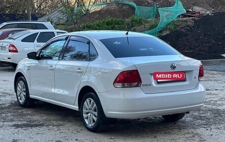 Volkswagen Polo VI (EU Market), 2013 год, 750 000 рублей, 4 фотография