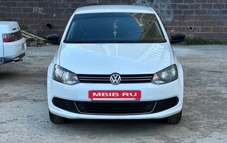 Volkswagen Polo VI (EU Market), 2013 год, 750 000 рублей, 3 фотография
