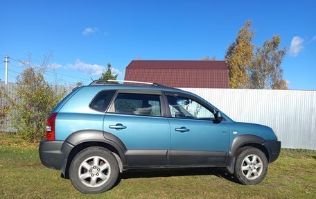 Hyundai Tucson III, 2005 год, 725 000 рублей, 4 фотография