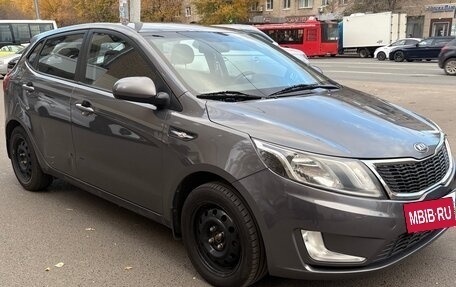 KIA Rio III рестайлинг, 2013 год, 650 000 рублей, 2 фотография