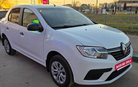 Renault Logan II, 2018 год, 849 000 рублей, 4 фотография
