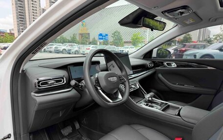Geely Emgrand, 2026 год, 1 600 000 рублей, 7 фотография