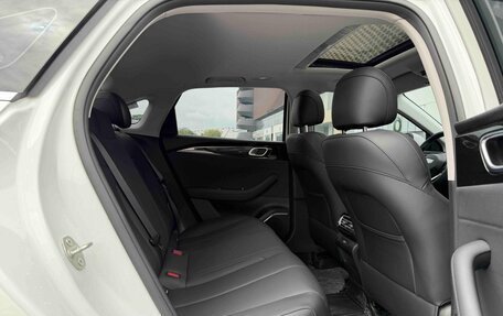 Geely Emgrand, 2026 год, 1 600 000 рублей, 17 фотография