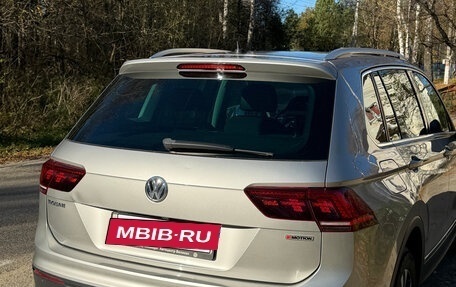 Volkswagen Tiguan II, 2019 год, 2 200 000 рублей, 5 фотография