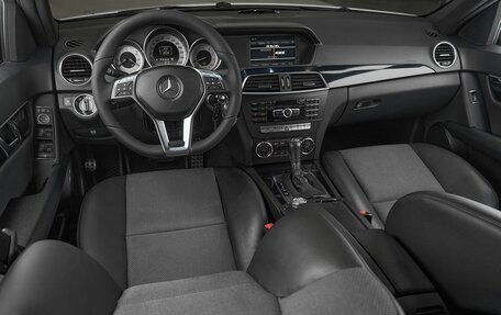 Mercedes-Benz C-Класс, 2011 год, 1 349 000 рублей, 7 фотография