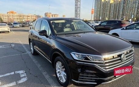 Volkswagen Touareg III, 2018 год, 4 500 000 рублей, 3 фотография