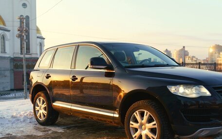 Volkswagen Touareg III, 2009 год, 1 200 000 рублей, 2 фотография