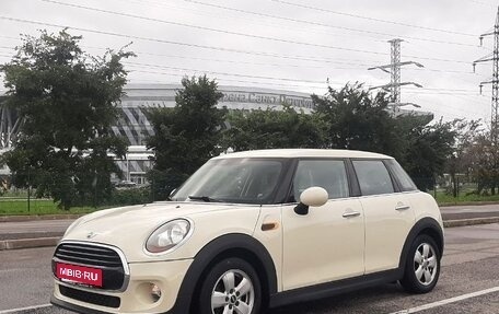 MINI Hatch, 2015 год, 990 000 рублей, 1 фотография