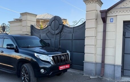 Toyota Land Cruiser Prado 150 рестайлинг, 2014 год, 3 300 000 рублей, 1 фотография