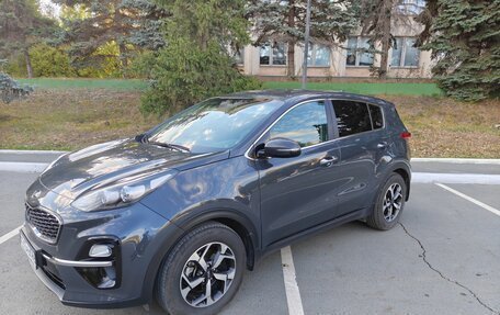 KIA Sportage IV рестайлинг, 2018 год, 1 880 000 рублей, 2 фотография
