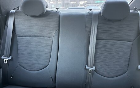 Hyundai Solaris II рестайлинг, 2015 год, 1 300 000 рублей, 20 фотография