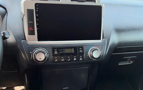 Toyota Land Cruiser Prado 150 рестайлинг, 2014 год, 3 300 000 рублей, 30 фотография
