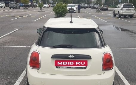 MINI Hatch, 2015 год, 990 000 рублей, 3 фотография