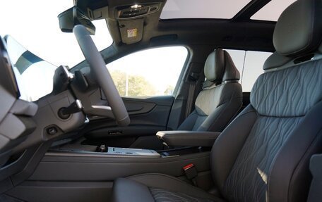 Audi Q7, 2026 год, 14 111 111 рублей, 9 фотография
