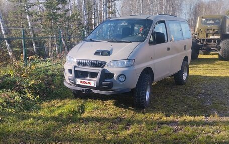 Hyundai Starex I рестайлинг, 2000 год, 850 000 рублей, 2 фотография