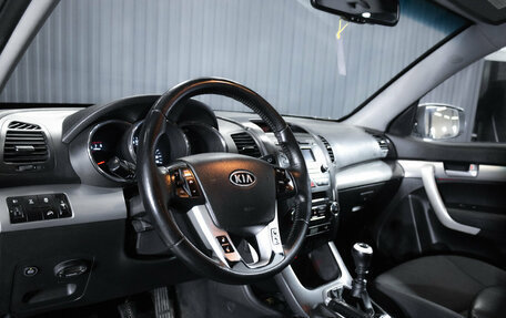 KIA Sorento II рестайлинг, 2010 год, 1 050 000 рублей, 13 фотография