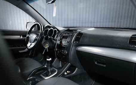 KIA Sorento II рестайлинг, 2010 год, 1 050 000 рублей, 17 фотография