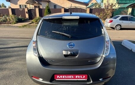 Nissan Leaf I, 2015 год, 1 350 000 рублей, 6 фотография