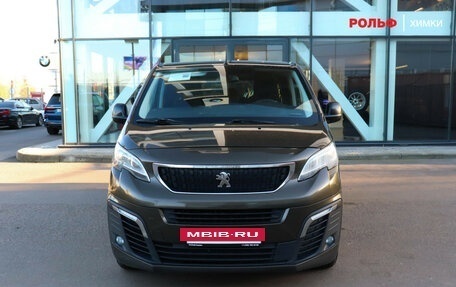 Peugeot Traveller I, 2018 год, 2 350 000 рублей, 2 фотография