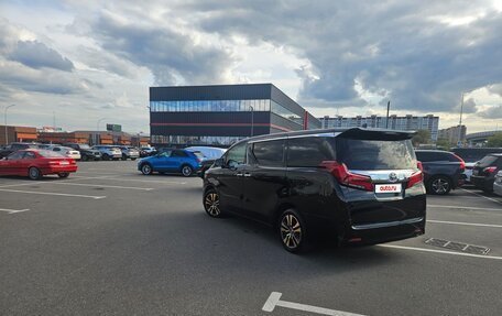 Toyota Alphard III, 2019 год, 4 750 000 рублей, 4 фотография