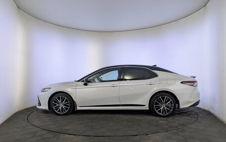 Toyota Camry, 2021 год, 2 900 000 рублей, 8 фотография