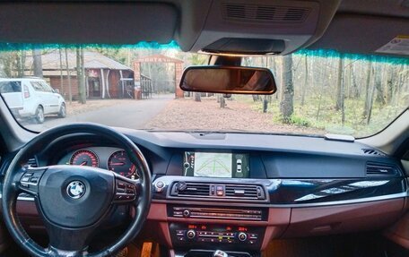 BMW 5 серия, 2011 год, 1 600 000 рублей, 4 фотография