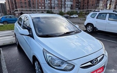 Hyundai Solaris II рестайлинг, 2013 год, 400 000 рублей, 1 фотография