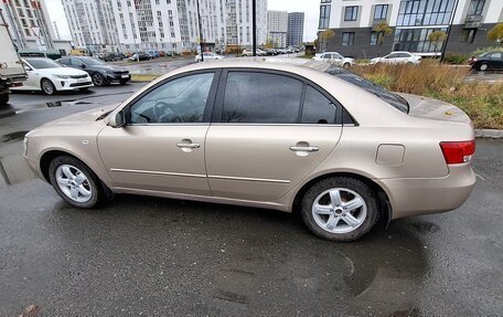Hyundai Sonata VI, 2005 год, 650 000 рублей, 7 фотография