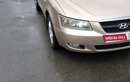 Hyundai Sonata VI, 2005 год, 650 000 рублей, 11 фотография