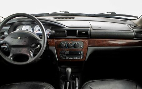 Chrysler Sebring II, 2002 год, 180 000 рублей, 2 фотография