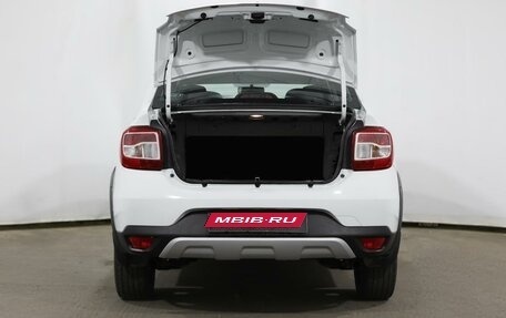 Renault Logan II, 2019 год, 1 138 000 рублей, 6 фотография