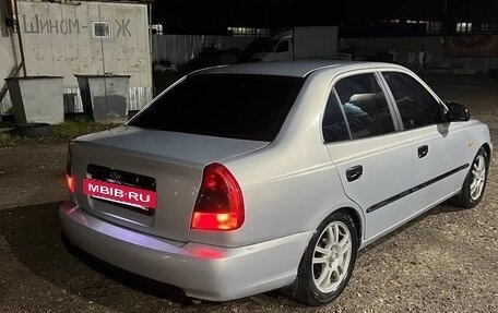 Hyundai Accent II, 2008 год, 200 000 рублей, 3 фотография