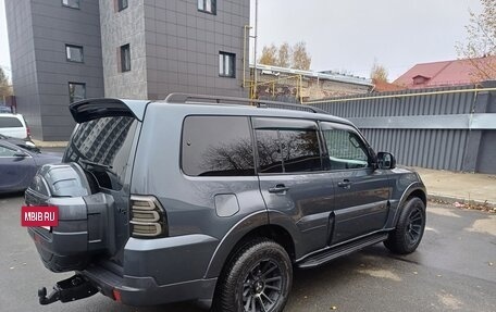 Mitsubishi Pajero IV рестайлинг 2, 2007 год, 1 490 000 рублей, 6 фотография