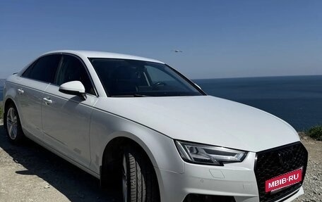 Audi A4, 2017 год, 1 900 000 рублей, 16 фотография