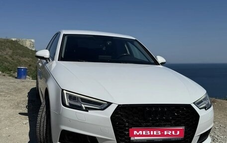 Audi A4, 2017 год, 1 900 000 рублей, 20 фотография