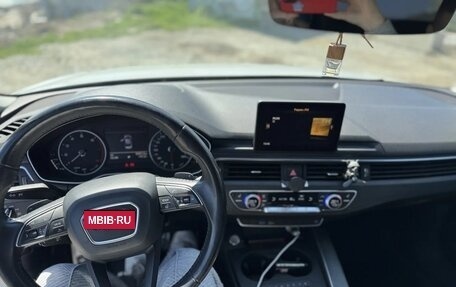 Audi A4, 2017 год, 1 900 000 рублей, 2 фотография