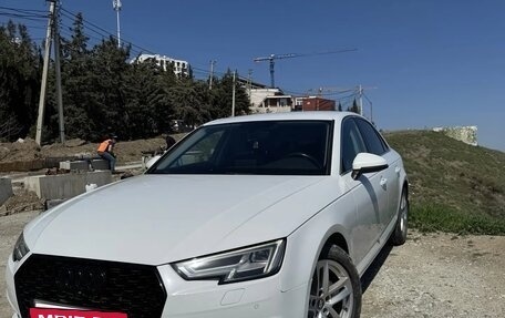 Audi A4, 2017 год, 1 900 000 рублей, 12 фотография