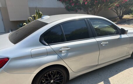 BMW 3 серия, 2019 год, 2 650 000 рублей, 2 фотография
