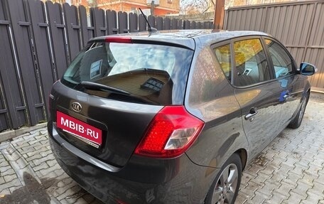 KIA cee'd I рестайлинг, 2011 год, 750 000 рублей, 6 фотография