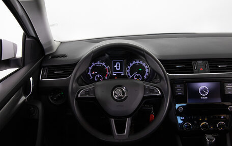 Skoda Octavia, 2018 год, 1 599 000 рублей, 10 фотография