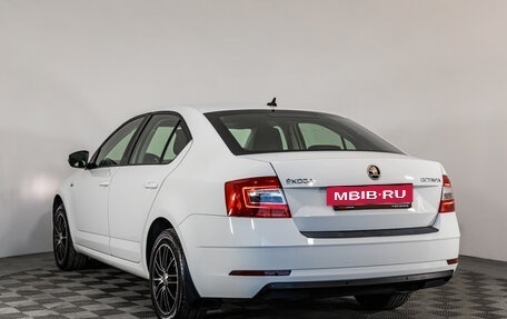 Skoda Octavia, 2018 год, 1 599 000 рублей, 7 фотография